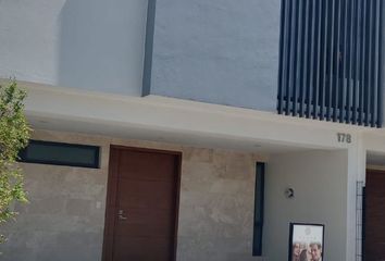 Casa en condominio en  Prolongación Colón, Las Pomas, Jalisco, México