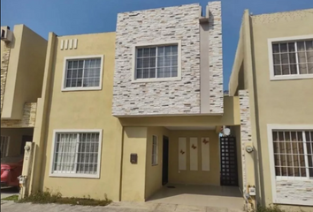 Casa en  Calzada San Pedro 135, San Pedro, Tampico, Tamaulipas, México