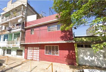 Casa en  Calle Oriente 166 No 110-lote 26 Manzana 99, Moctezuma 2da Sección, Ciudad De México, Cdmx, México