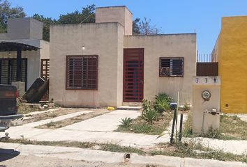 Casa en fraccionamiento en  Cedro Blanco, Ixtapa, Jalisco, México
