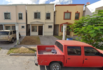 Casa en  Calle Del Marquez De Zafra 233, Quinta Real, 87345 Matamoros, Tamaulipas, México