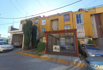 Casa en condominio en  Lago Naur, Rinconada Lago De Guadalupe, Ciudad Nicolás Romero, Estado De México, México