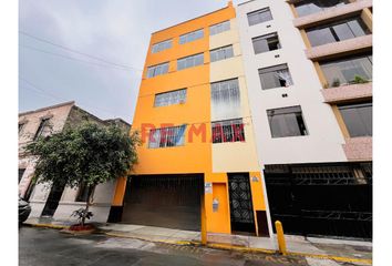 Departamento en  Iquique 844, Breña, Perú