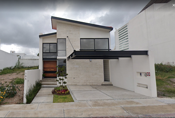 Casa en  Lago Yuriria 105, Cumbres Del Lago, Juriquilla, Querétaro, México