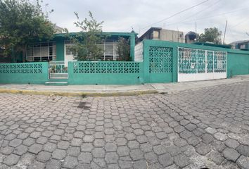 Casa en  Calle Laguna 8-48, Los Acuales, Coacalco De Berriozábal, México, 55739, Mex