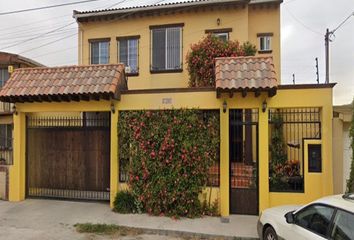 Casa en  Heriberto Jara, Otay Constituyentes, Tijuana, Baja California, México