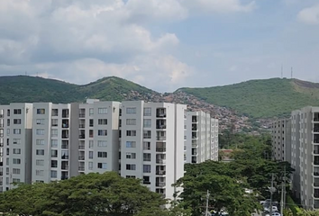 Apartamento en  Conjunto Residencial Pamplona - Ciudad Guabinas, Calle 9, Yumbo, Valle Del Cauca, Colombia