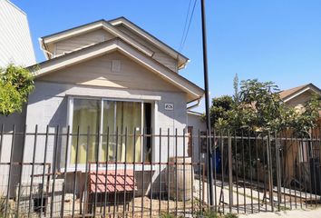 Casa en  Pasaje Los Trenes 4526, San Bernardo, Chile