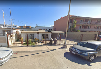 Casa en  Calle D 939, California, Ensenada, Baja California, México