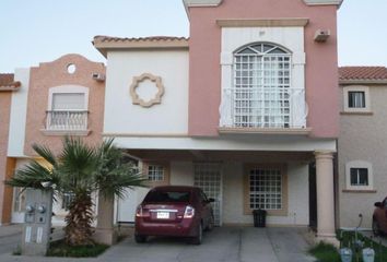Casa en fraccionamiento en  Jardines De Aragon, Jardines De Aragon, Ciudad Juárez, Chihuahua, México