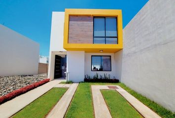 Casa en condominio en  Fraccionamiento Asturias Residencial, Cto. Oviedo, Las Mercedes, San Luis Potosí, México