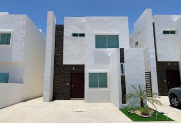 Casa en condominio en  Boulevard Pino Payas, La Paz, Baja California Sur, Mex