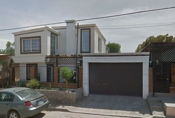 Casa en  Calle Bernardo Reyes, Alianza Para La Producción, Mexicali, Baja California, México