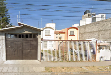 Casa en  Zacapoaxtlas, Calle Zacapoaxtlas, Geoplazas, Santiago De Querétaro, Querétaro, México