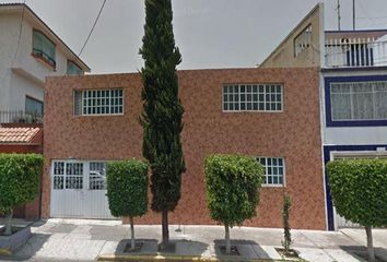 Casa en  Farmacia Nueva Vallejo, Poniente 122, Nueva Vallejo I Secc, 07750 Ciudad De México, Cdmx, México