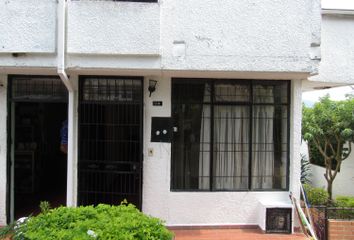 Casa en  Urbanización Fátima, Carrera 45, Floridablanca, Santander, Colombia