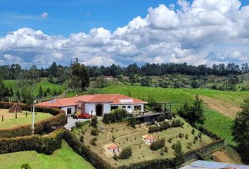 Villa-Quinta en  El Carmen De Viboral, Antioquia, Colombia