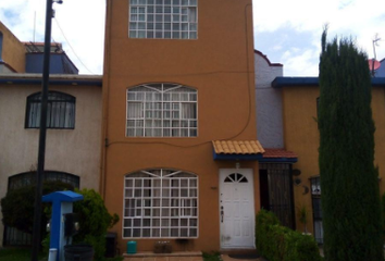 Casa en fraccionamiento en  Colinas De Arcos 29, Unidad San Buenaventura, San Buenaventura, Estado De México, México