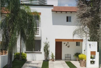 Casa en  Fray Luis De León 3051, Centro Sur, Santiago De Querétaro, Querétaro, México