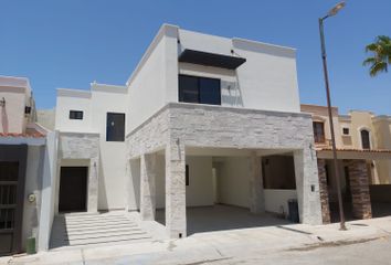 Casa en fraccionamiento en  Real De Quiroga, Hermosillo, Sonora, México
