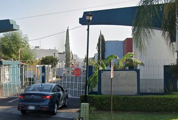 Casa en  Real Quintas Del Valle, Avenida Acueducto, Nuevo México, Jardines Del Valle, Zapopan, Jalisco, México