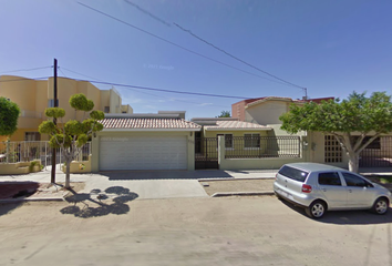 Casa en  De La Mantarraya 135, La Selva Fidepaz, La Paz, Baja California Sur, México