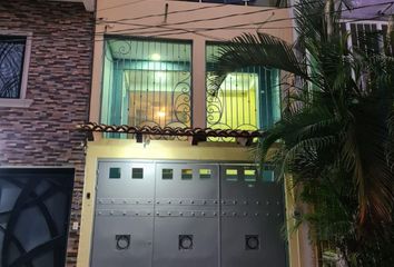 Casa en  Paseo Del Acanto 217, Jardines De Las Gaviotas, Puerto Vallarta, Jalisco, México