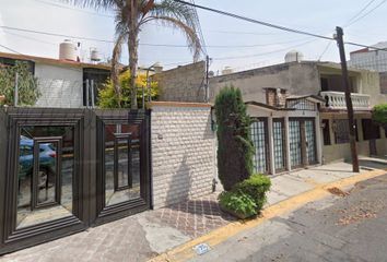 Casa en  Calle Monza 27, Habitacional Izcalli Piramide, Tlalnepantla De Baz, Estado De México, México