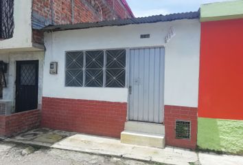 Casa en  Calle 39d, Gaitan Parte Baja, Comuna 4 Piedrapintada, Ibagué, Tolima, Col