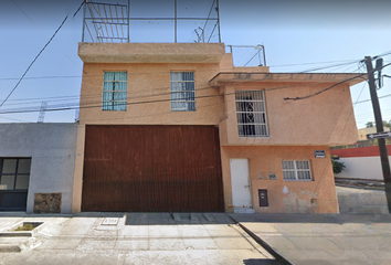 Casa en  C. Prudencia 47, Infonavit Estadio, 44307 Guadalajara, Jal., México