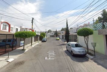 Casa en  Fruto, El Roble, Colonia, San José De Los Olvera, Querétaro, México
