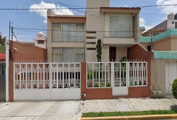 Casa en  Valle Don Camilo, Toluca De Lerdo, Estado De México, México