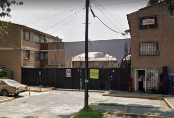Casa en fraccionamiento en  Av. Independencia, Geovillas Centenario, Toluca De Lerdo, Estado De México, México