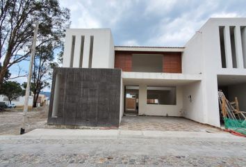 Casa en fraccionamiento en  Haras Del Bosque, Avenida Las Haras, Haras Flor Del Bosque, Puebla De Zaragoza, Puebla, México