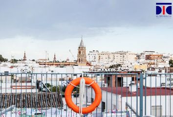 Atico en  Triana, Sevilla