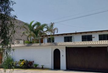 Casa en  Valencia 131, La Molina, Perú