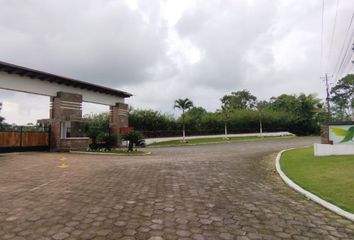 Terreno Comercial en  Silanche Quintas Vacacionales, Vía Los Bancos, Pedro Vicente Maldonado, Ecuador