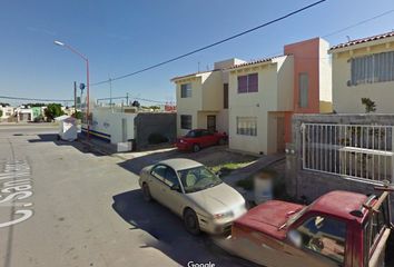 Casa en  Calle San Marcelo 1103, Villas De San Miguel, Nuevo Laredo, Tamaulipas, México