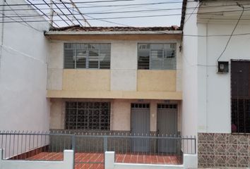 Apartamento en  Carrera 13 #3-94, Los Libertadores, Cali, Valle Del Cauca, Colombia