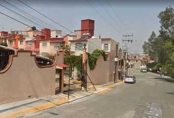 Casa en fraccionamiento en  Bosque De Begonias, Real Del Bosque, Fuentes Del Valle, Estado De México, México