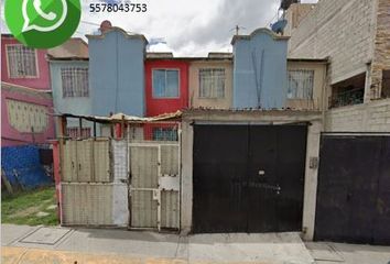 Casa en  Avenida Real De Aguascalientes, Chicoloapan De Juárez, Estado De México, México