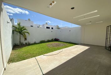 Casa en  Residencial Floresta, Floresta, Residencial Floresta, Mérida, Yucatán, México