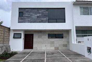 Casa en  San Isidro Juriquilla, Juriquilla, Querétaro, México