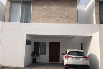 Casa en  Circuito Las Fuentes, Fraccionamientos, San Luis Potosí, México