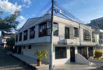 Casa en  Barrio Corales, Calle 85, Pereira, Risaralda, Colombia