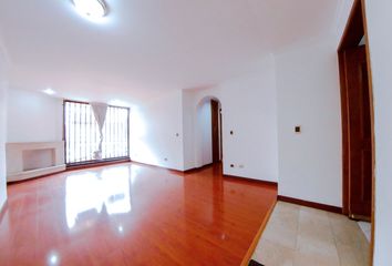 Apartamento en  Calle 101 #45-22, Bogotá, 504, Colombia