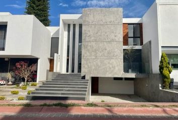 Casa en condominio en  Fraccionamiento La Rioja, Los Gavilanes, Jalisco, México
