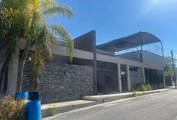 Casa en  Paseo Virrey De Güémez, Rinconada Colonial De Apodaca, Ciudad Apodaca, Nuevo León, México