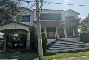 Casa en fraccionamiento en  Circuito Anenecuilco 112, Lomas De Cocoyoc, Morelos, México