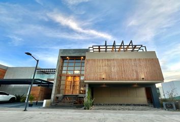 Casa en condominio en  St. Angelo Residence, Avenida Eugenio Garza Sada, Aguascalientes, México